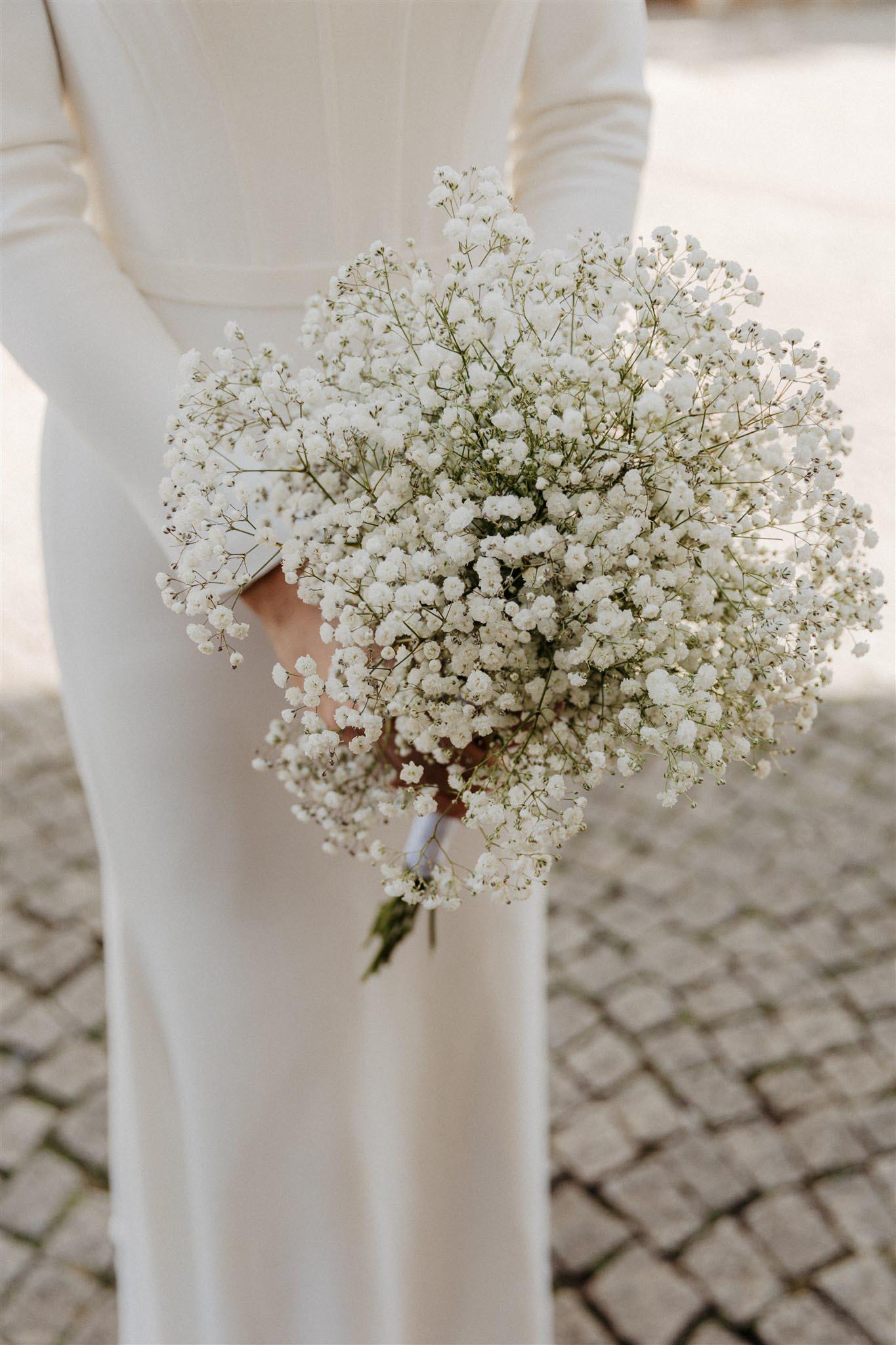 Eleganter schlichter Brautstrauß